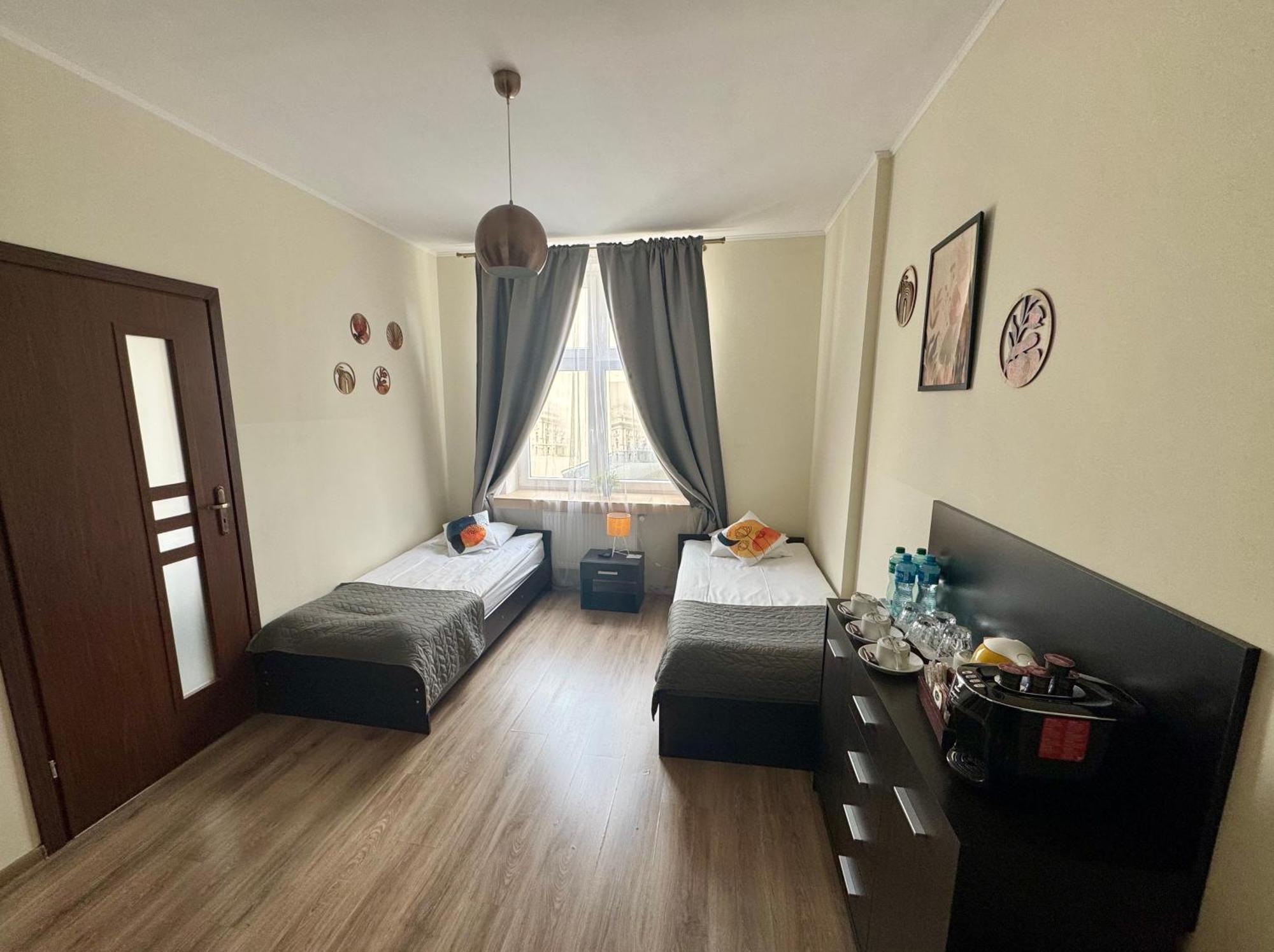 Bedrooms Piotrkowska 64 วูดช์ ภายนอก รูปภาพ